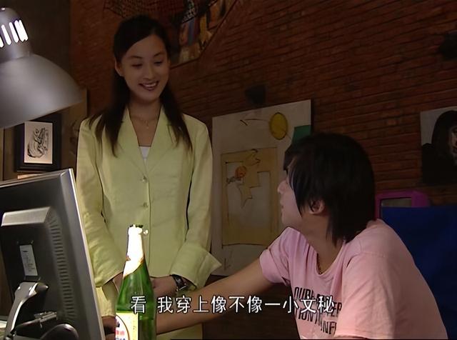 《奋斗》播出15年，10位演员境况差距大，两人塌房，女5号成赢家