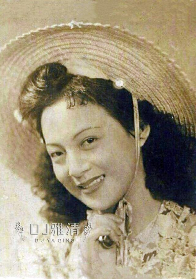 舞台姐妹演员表（昔日上影厂17位厂花今昔照）