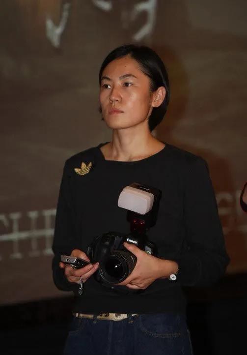 窦唯前妻高原现状，窦唯第二任妻子高原出生于（却与窦唯不到两年就离婚）