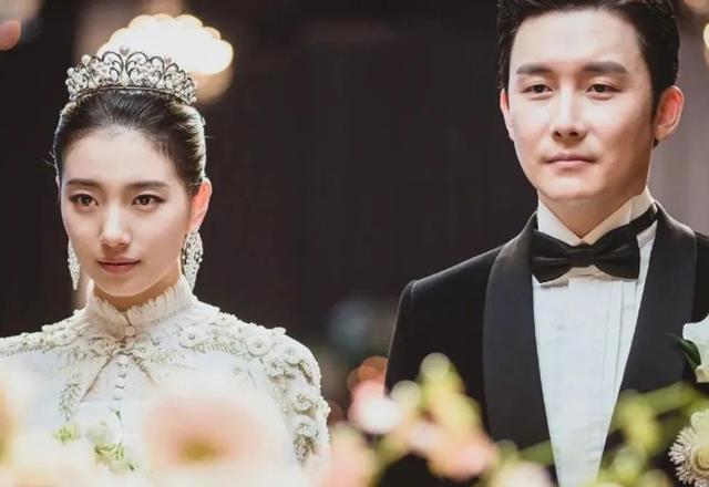 韩国最美十位女星，2023年韩国最美的10大女星
