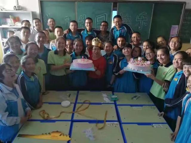 优美散文诗歌精选，优美的诗歌散文节选（来自塔里木《塔河文苑》的诗歌散文十篇）