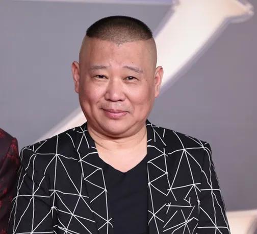 网络暴力事例，贾浅浅近日遭遇的网络暴力（网络暴力事例明星有哪些）