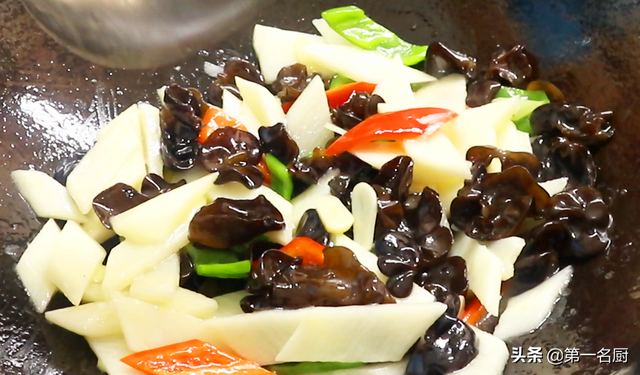 去湿的食物有哪些，清火祛湿的食物有哪些（冬瓜倒数第一）