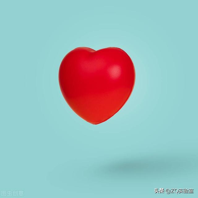 双子女吸引老男人，双子老男人喜欢什么样小姑娘（如何吸引双子座女孩）