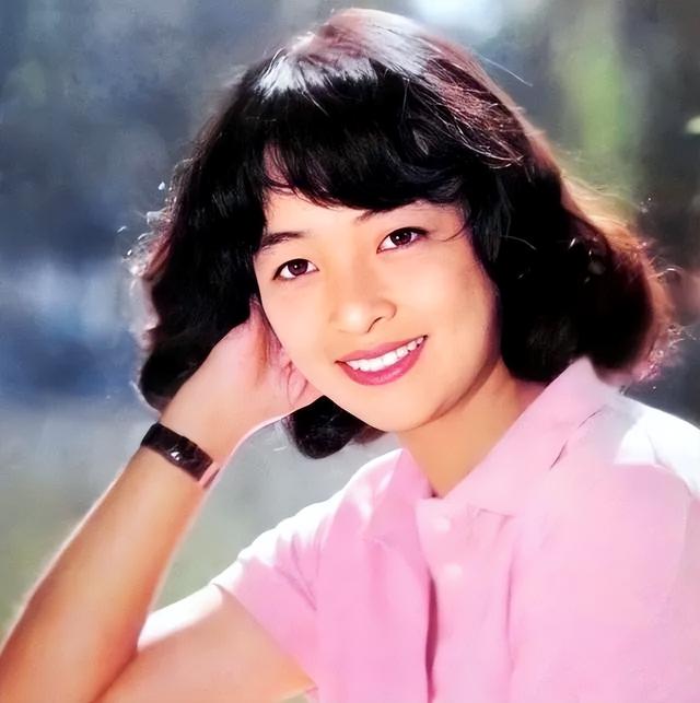 移民后最后悔的明星，这十位老牌明星