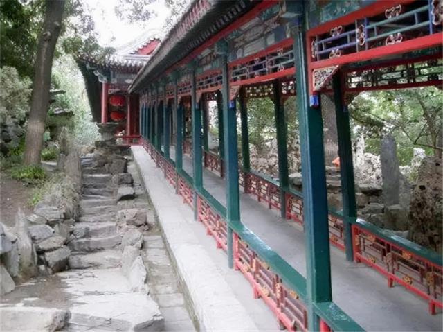 清代规模最大的王府——“恭王府”，恭王府总面积（我国豪宅恭王府）