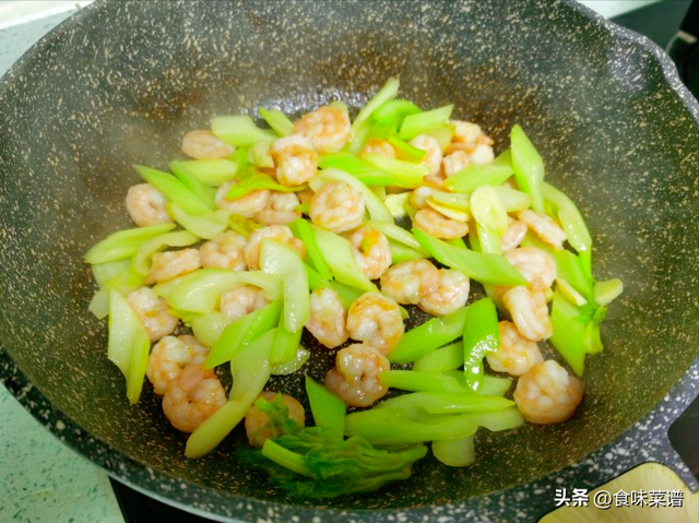 芹菜的做法大全，千张芹菜的做法大全（芹菜最好吃的4种做法）