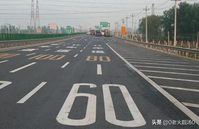 人行横道线的作用是什么，人行横道线图片（23种交通标线的形状和作用）