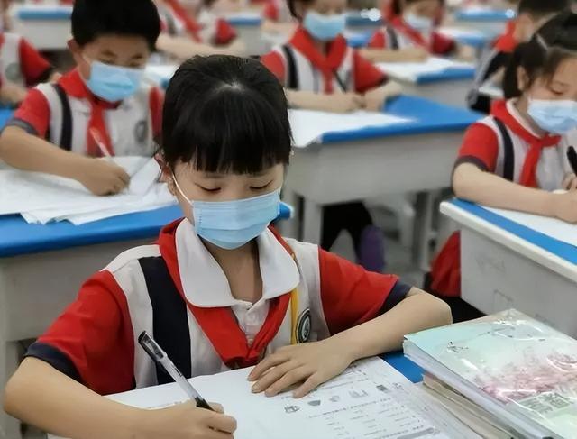 小学上学年龄，小学入学年龄规定2023（新学期将调整入学年龄）