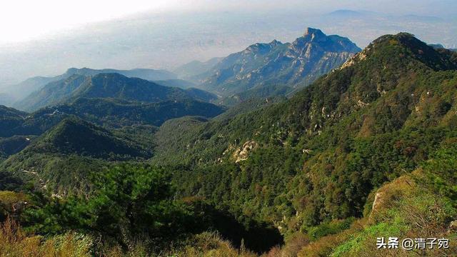 全国十大旅游景点，国内十大旅游景点（五一出游，国内十大景点推荐）