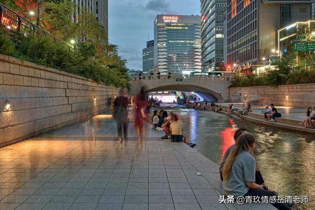 占有欲强什么意思，对朋友占有欲强什么意思（极强的占有欲并不是爱情）