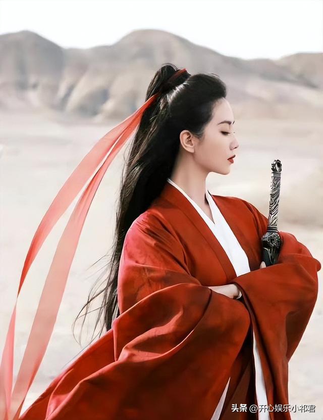 女生扎什么头发最霸气，高冷发型怎么扎（女明星古装高马尾造型对比）