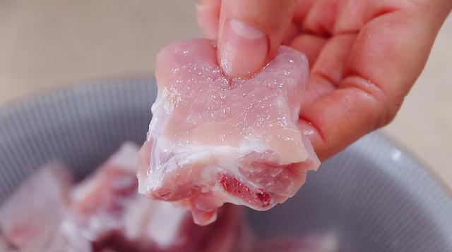 蒸排骨需要多长时间，排骨要蒸多久（排骨这4种做法）