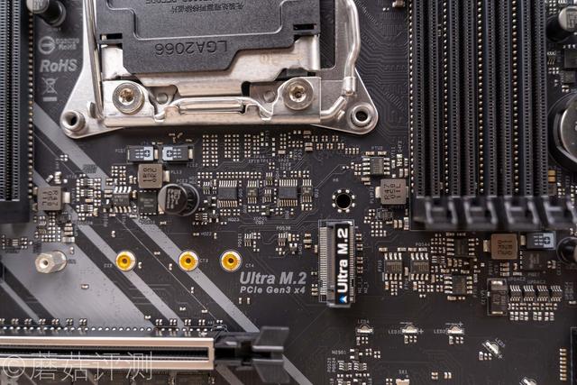 华擎主板怎么样，电脑主板十大排名（性价比表现出色、华擎X299）