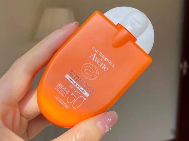 适合油皮的防晒霜，油皮适合的防晒霜有哪些（这5款“防晒”千万别错过）