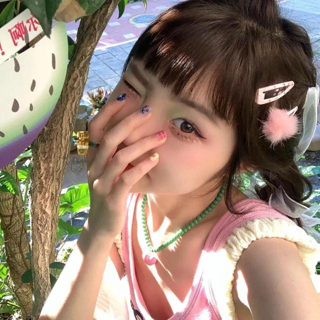 纯欲风头像微信，纯欲风头像（微信头像 ，， 纯欲女生头像）