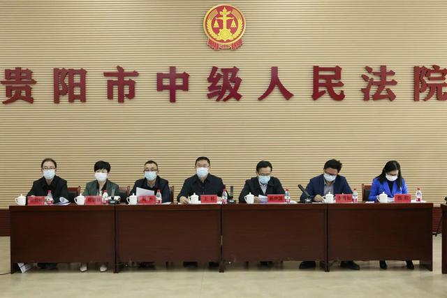 贵州民族大学法学院，贵阳清镇市36名法官受聘贵州民族大学法学院导师（贵阳市中级人民法院与贵州民族大学举行院校合作签约揭牌仪式）