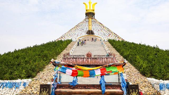 鄂尔多斯旅游景点大全，鄂尔多斯旅游景点大全介绍（内蒙古鄂尔多斯市最美的6个景区草原、山水、古镇风光）