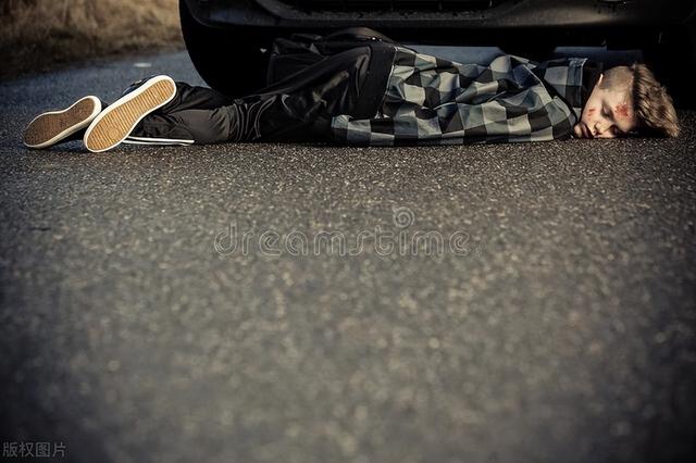 人死后身体因这5件事无法安息，人死后不能摸尸体的脸