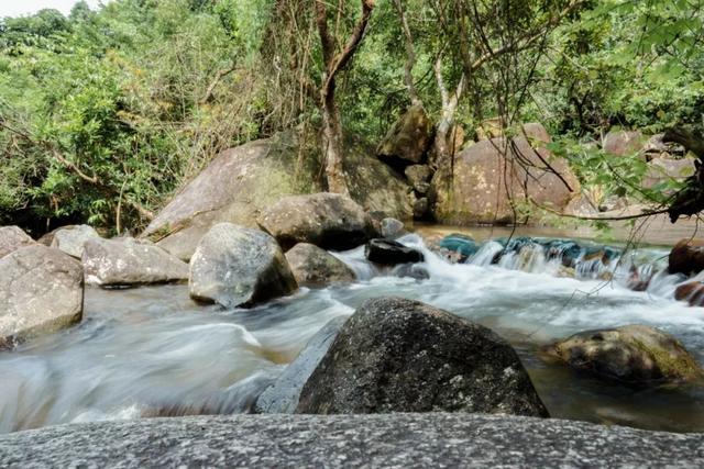 深圳旅游景点大全介绍，深圳的旅游景点有哪些地方（来深圳这10个地方玩吧）
