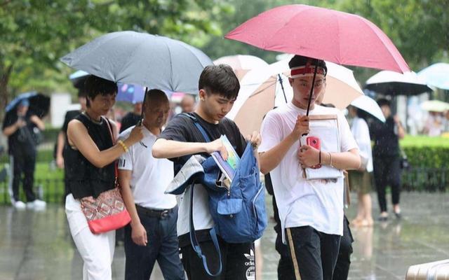 本科论文抽查很严格吗，教育部本科论文抽查很严格吗（大学生迎来一则坏消息）