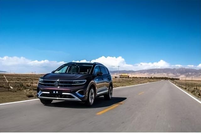 大众的高端车是什么品牌，大众系列的车型有哪些（高端中大型SUV一汽-大众揽境比想象中的更抢手）