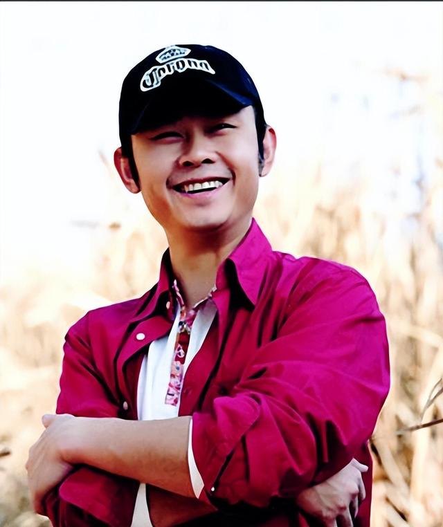 刀郎是秃头吗，刀郎是不是死了（他的粉丝不是巨星就是巨鳄）