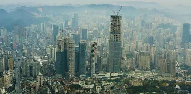 贵阳中学排名前十的学校，2021年贵阳高中排名前十（贵阳楼市2021年）