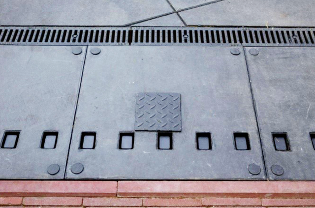 家庭装修暗门怎么做，卫生间怎么做成暗门（院门可以尝试一下这么装）