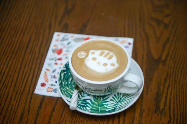 厦门宽厚里步行街的著名小吃，种草好久的厦门宽厚里美食店