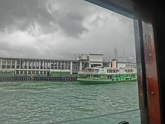 去香港旅游注意事项，香港旅游注意事项禁止喂养鸽子吐痰违反将被刑事检控（整理出这篇最全攻略）