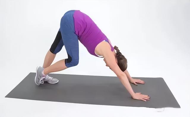 10个简单的腿部拉伸动作图片，腿部肌肉拉伸动作图解（轻轻松松消除萝卜腿）