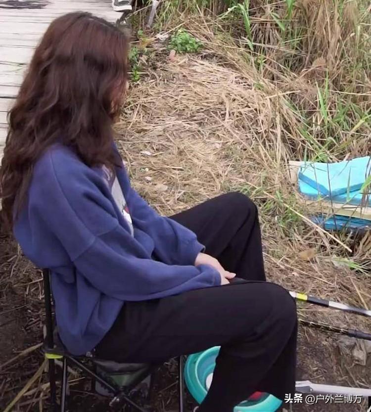 如何选购野外求生刀，如何选购野外求生刀具（6种实用钓鱼用品推荐）