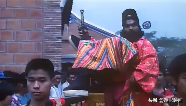 ktv中原一点红是什么意思，ktv贴窗花怎么玩（录像厅时代的噩梦）