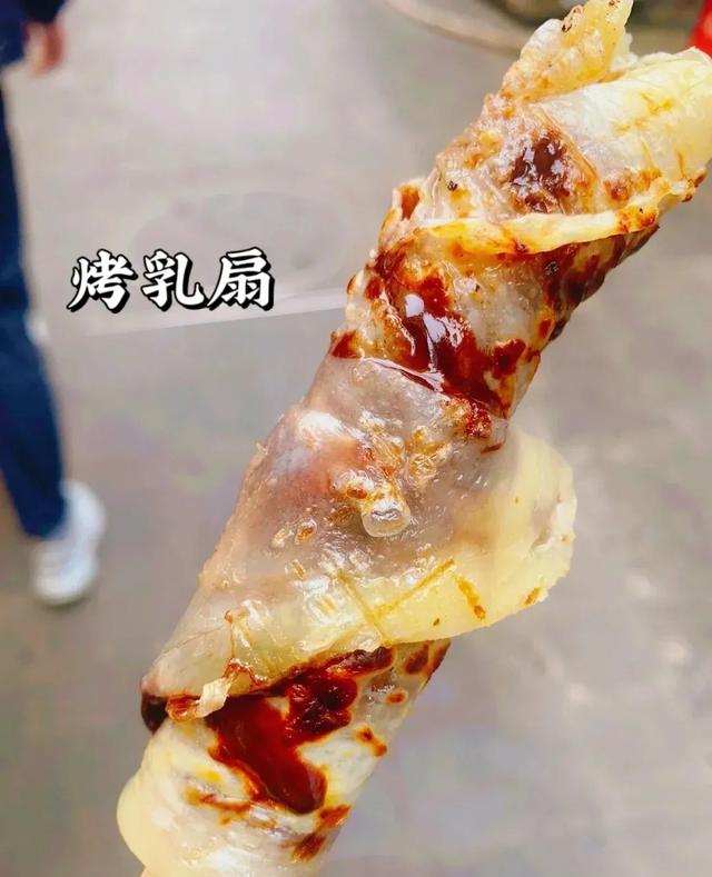 云南十大特色美食小吃，云南特色美食：你都尝过哪些
