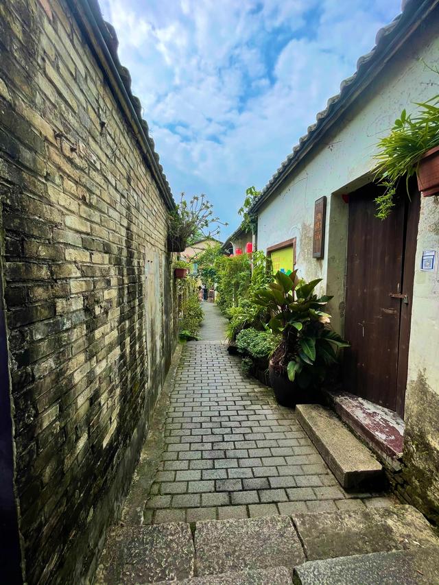 深圳甘坑客家小镇，深圳游玩甘坑客家小镇半日游攻略（客家文化特色小镇“甘坑古镇”）