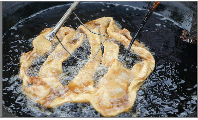 油可以反复炸几次，油可以反复的炸几次（大厨：教你3个关键技术）