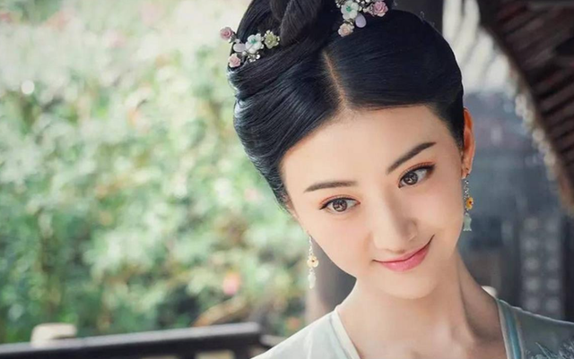 鼻子大的男人说明什么，鼻子大的男生代表什么（女人为啥会怕拥有大鼻子）