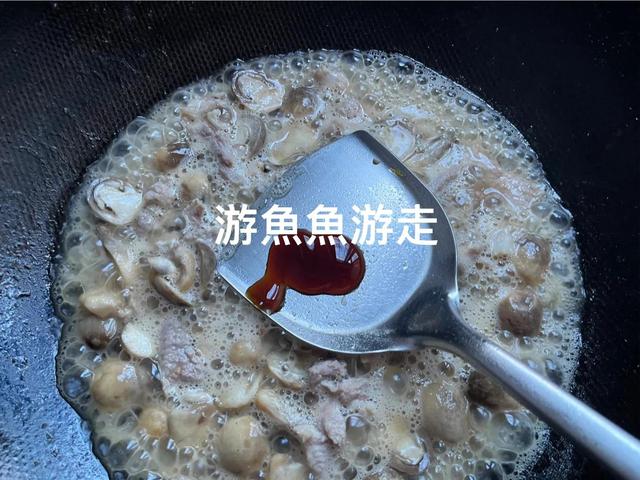 草菇炒肉片的家常做法，草菇炒肉怎么做（）