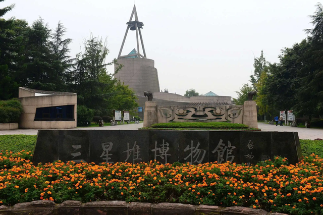 游德阳石刻，德阳石刻公园春游日记（成都1h悠闲小城：峡谷石刻）