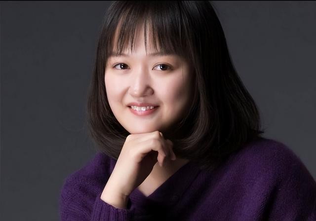 入选福布斯精英榜条件，如何入选福布斯30岁以下精英榜（清华90后学霸万蕊雪）