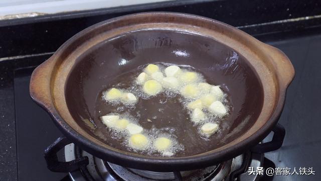 排骨煲的制作方法，一锅老广们百吃不腻的排骨煲
