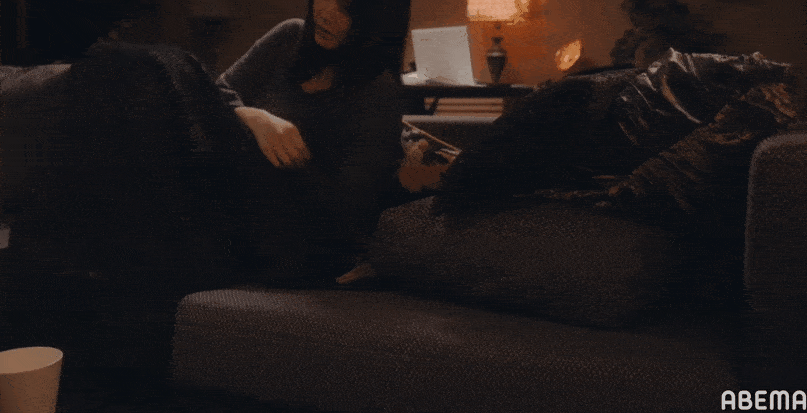 三十而立剧情，三十而立剧情最后为什么死了（尺度大到上天，成年人性教育片）