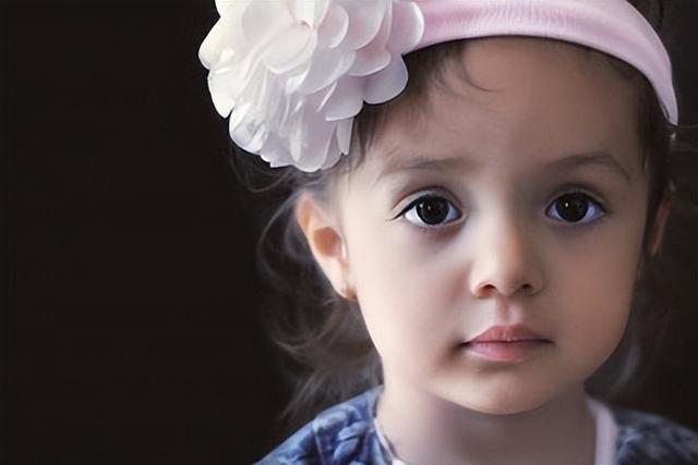 好听的艺名女，艺名带财运的名字女（女宝宝小名洋气优雅）