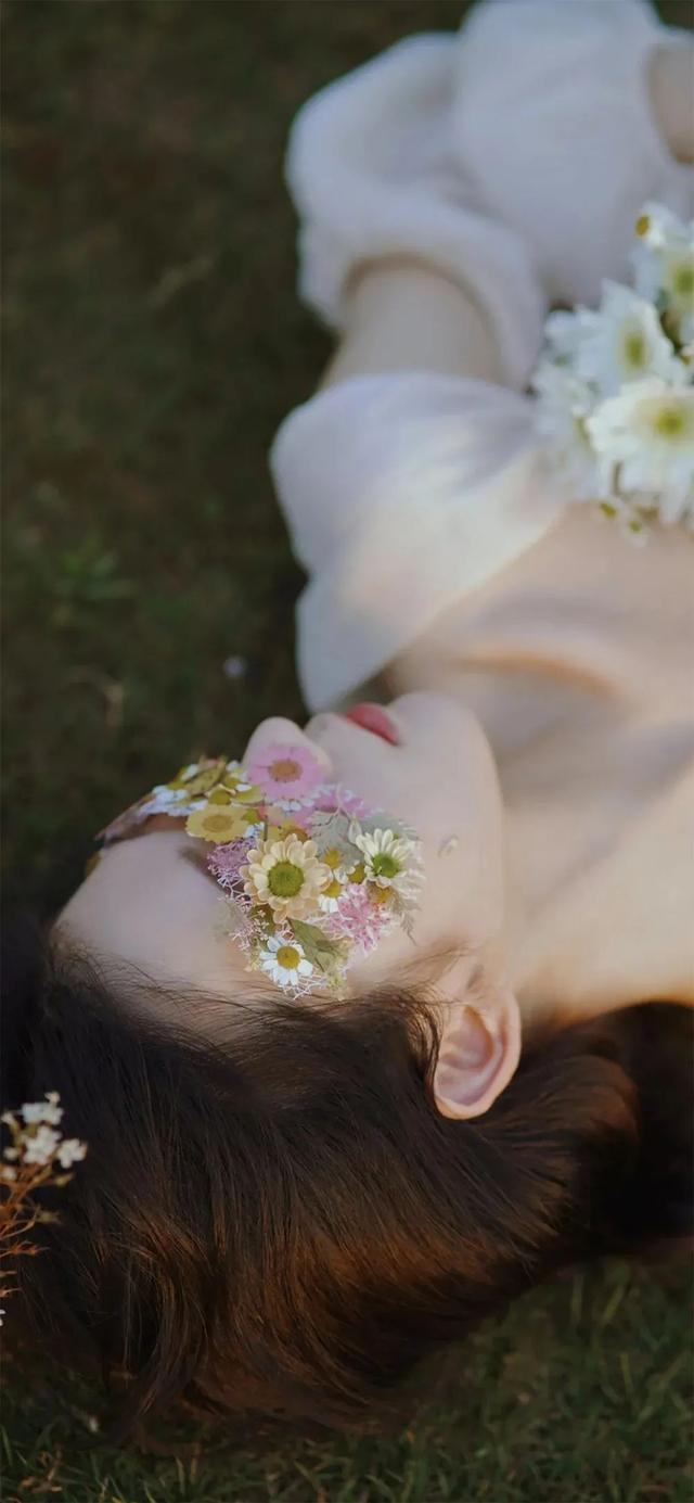 有气质女人晚安说说，有气质女人晚安说说图片大全（精选美女明星手机壁纸合集）