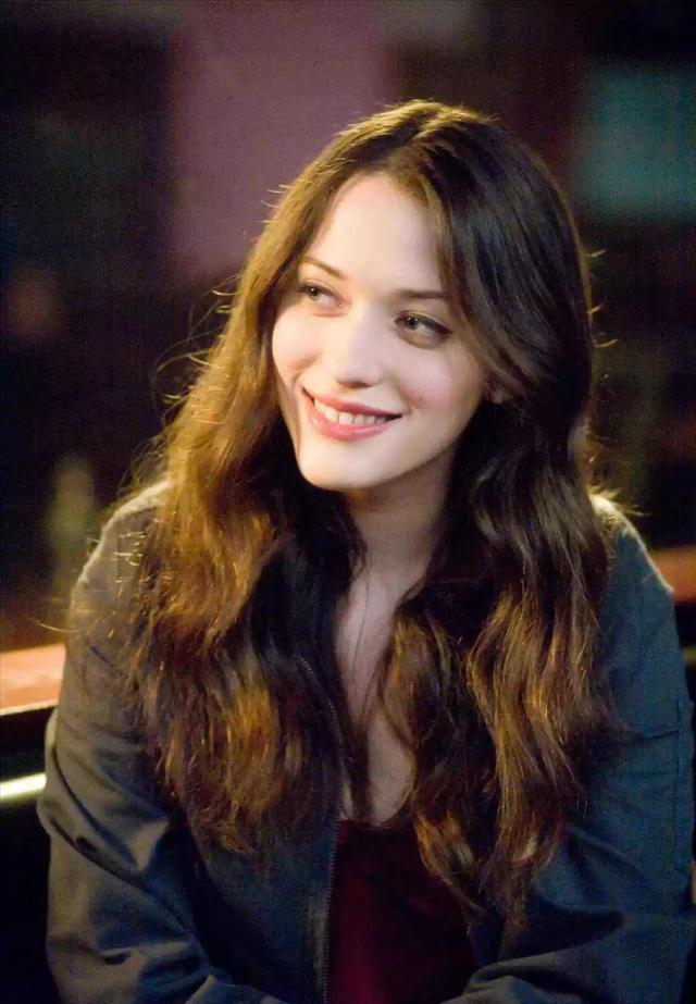 破产姐妹第七季，破产姐妹第七季什么时候出（《破产姐妹》女主私房照）