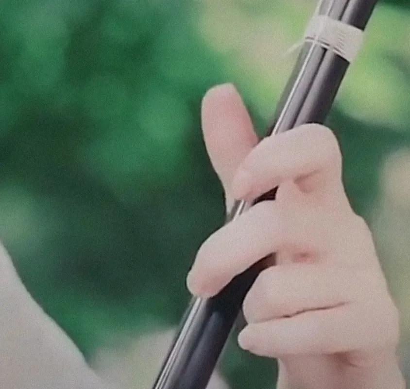 老年人学二胡的诀窍，中老年人学二胡最大的苦恼