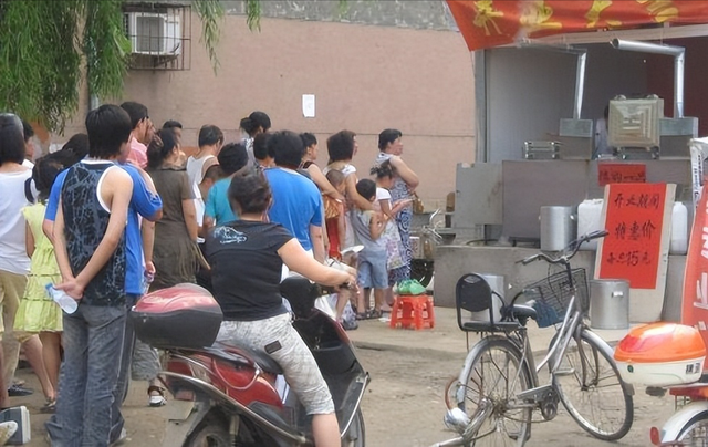 鸭脖什么牌子好吃，鸭脖哪个品牌好吃（资本入局后的鸭脖市场到底谁能笑傲江湖）