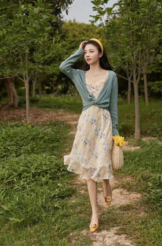 十八度穿什么衣服，18度左右衣服搭配图上海（照着这样穿，保暖又美丽）