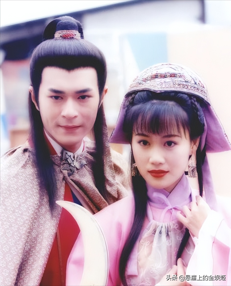 第五部《圆月弯刀》